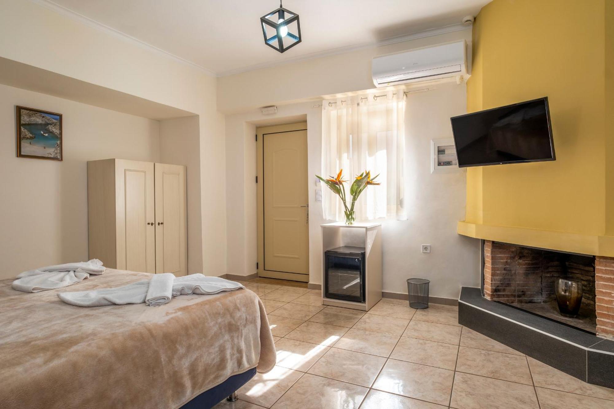 Areti Suites Kathiana Экстерьер фото
